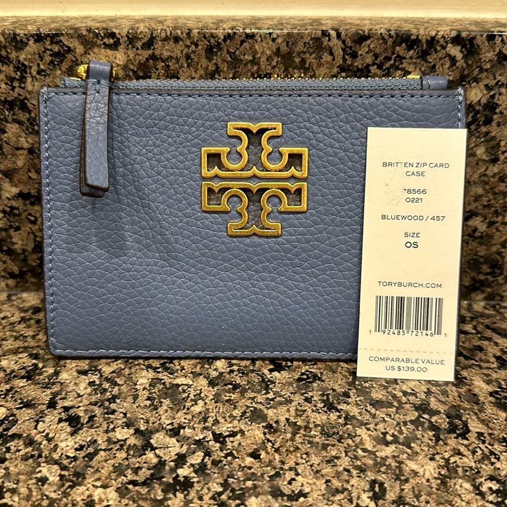 Tory Burch Britten Zip Card Case. NWT.